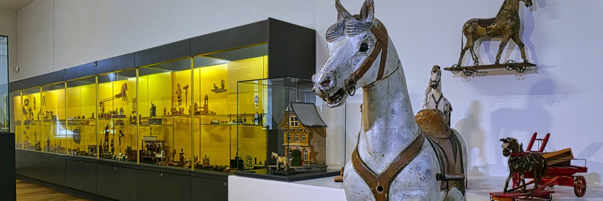 Spielzeuge aus Holz begeistern noch heute Spielzeuge aus Holz begeistern noch heute