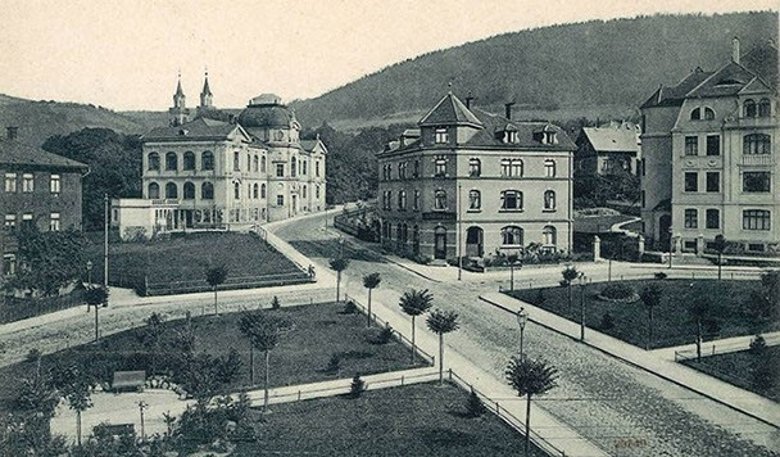 Alte Ansicht des Spielzeugmuseums und des Juttaplatzes Alte Ansicht des Spielzeugmuseums und des Juttaplatzes